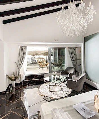 Sea front view Luxury Suite in Chania Town Mare Suite 1